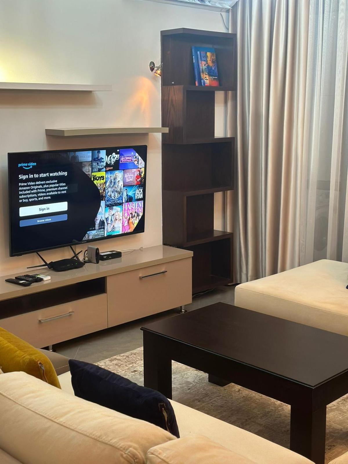 Scandinavian Apartments Al Tiranë Luaran gambar